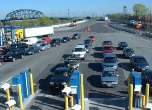 cars and trucks line up to clear customs at Peace Bridge border crossing